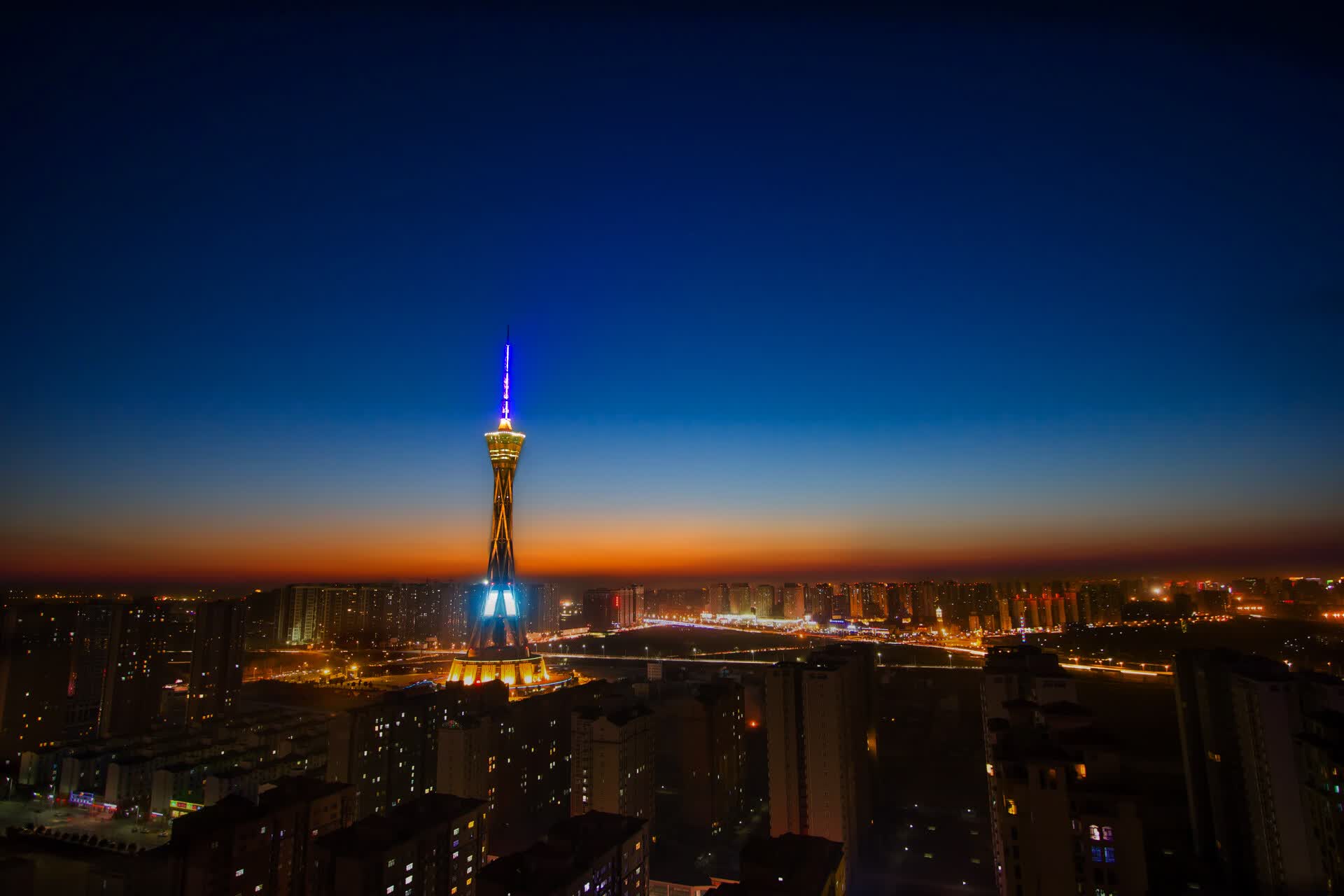 世界短跑社区赛事品牌年会：优秀组织者与教练获表彰，2021世界短跑